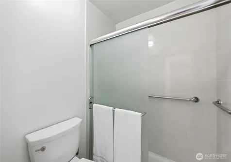 2565 Dexter Avenue N Seattle WA 98109