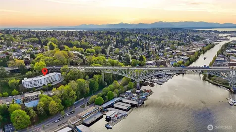 2565 Dexter Avenue N Seattle WA 98109