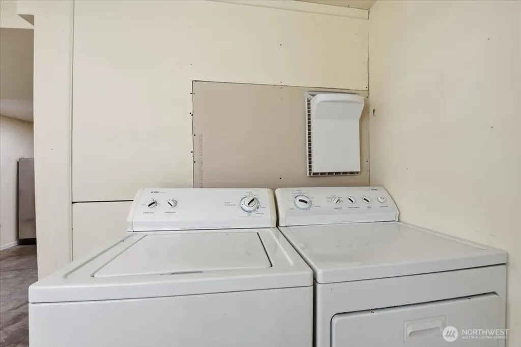 308 NE 50th Street Seattle WA 98105