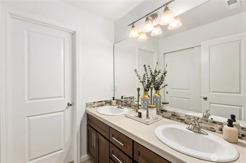 2914 47th Street SE Everett WA 98203