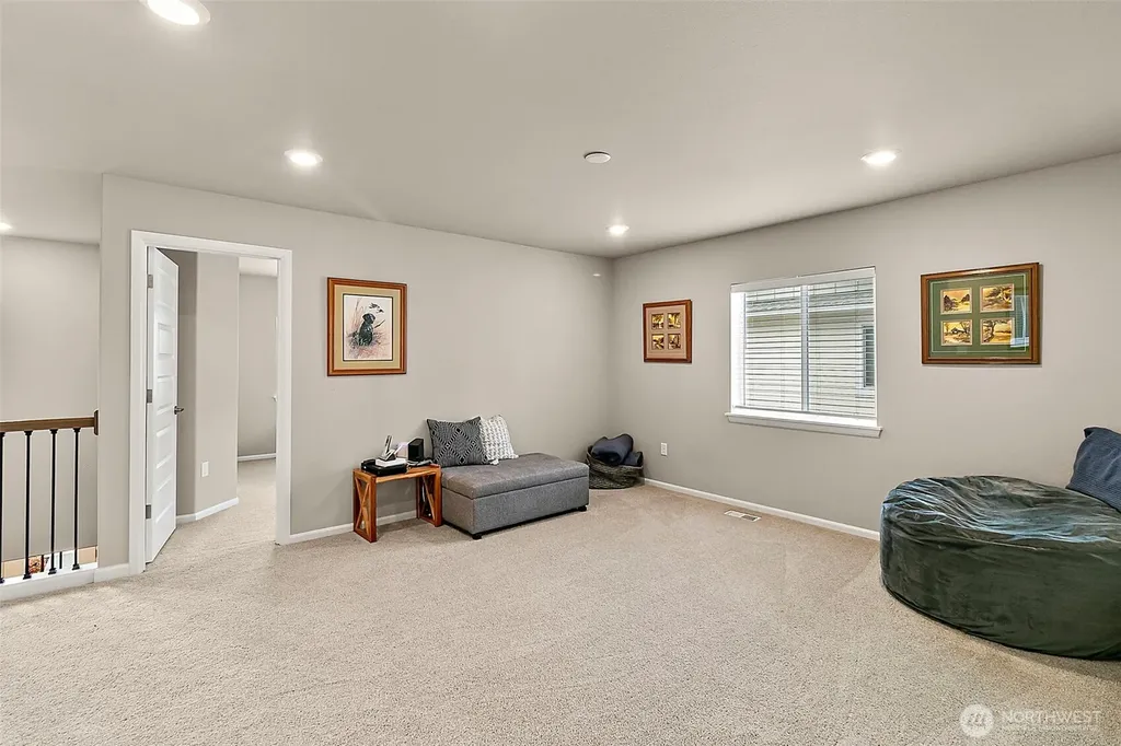 19121 129th Street E Bonney Lake WA 98391