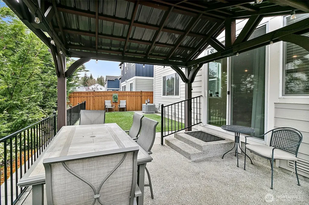 19121 129th Street E Bonney Lake WA 98391
