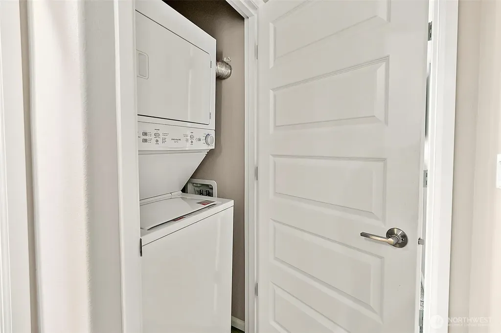 19121 129th Street E Bonney Lake WA 98391