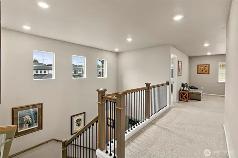 19121 129th Street E Bonney Lake WA 98391