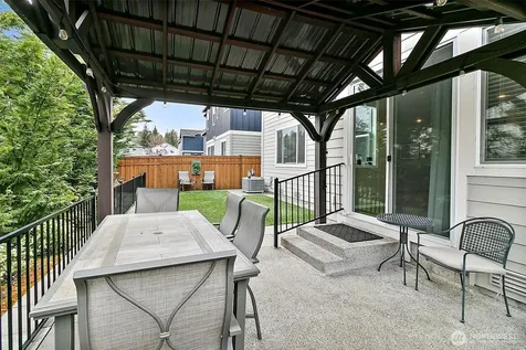 19121 129th Street E Bonney Lake WA 98391