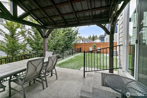 19121 129th Street E Bonney Lake WA 98391