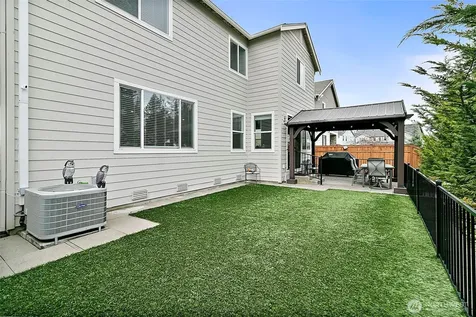 19121 129th Street E Bonney Lake WA 98391