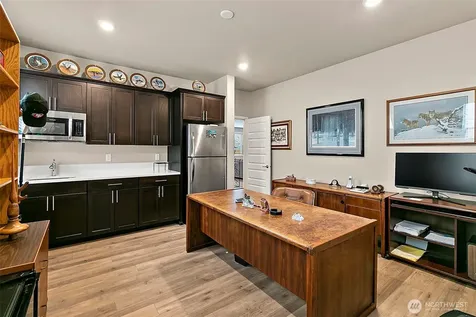 19121 129th Street E Bonney Lake WA 98391