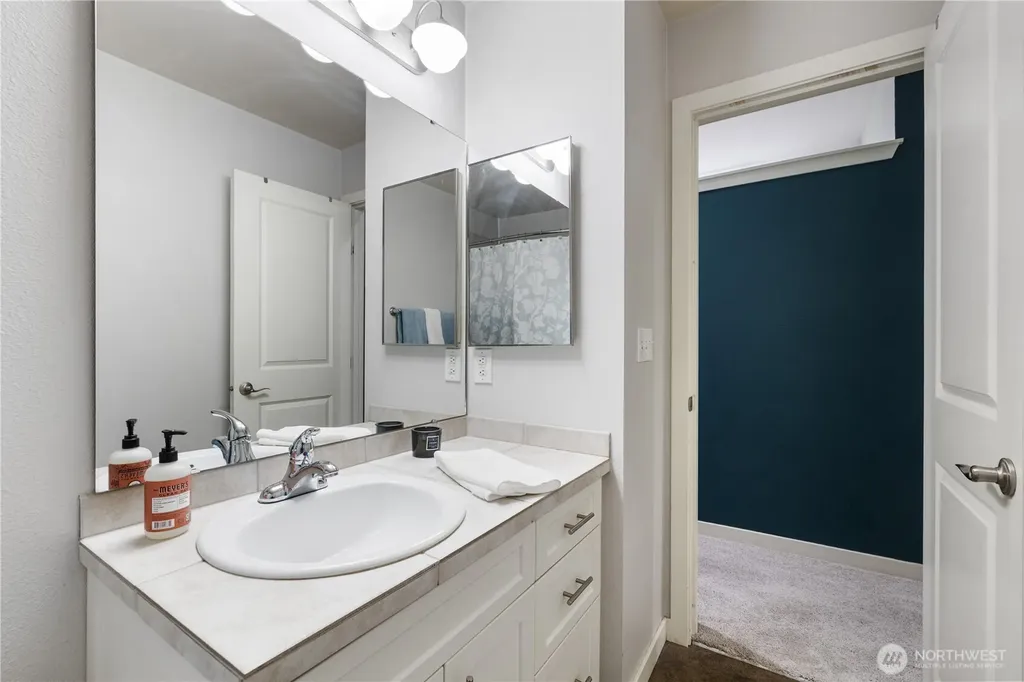 3918 243rd Place SE Bothell WA 98021