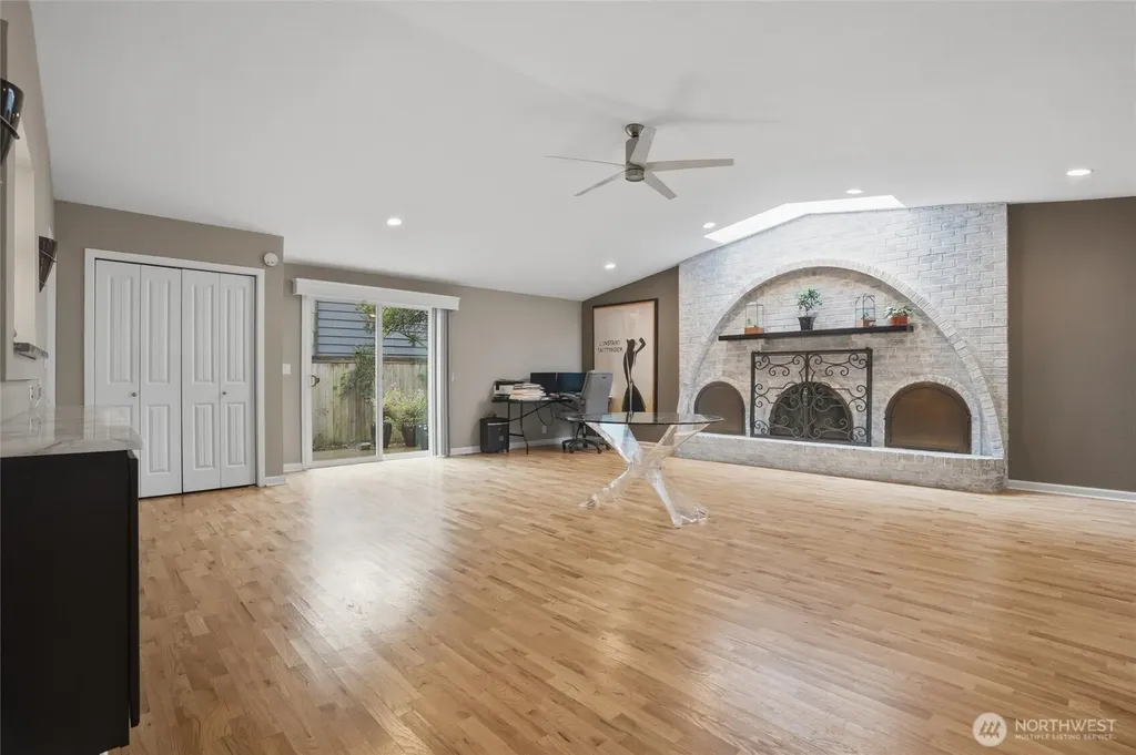 3202 Crystal Springs Road W University Place WA 98466