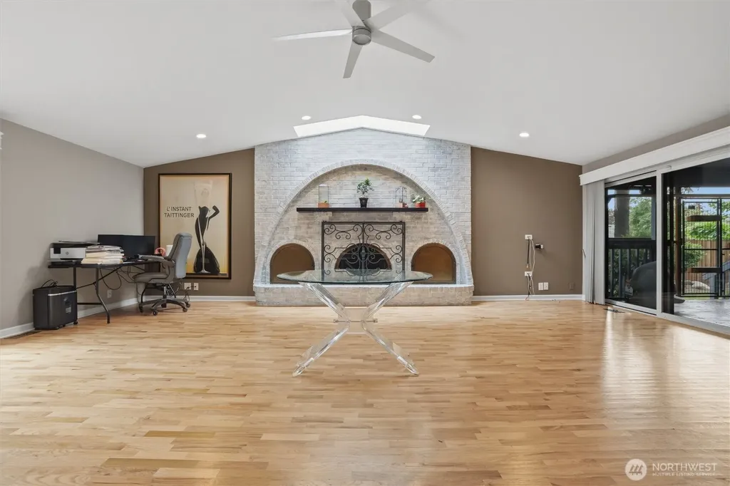 3202 Crystal Springs Road W University Place WA 98466
