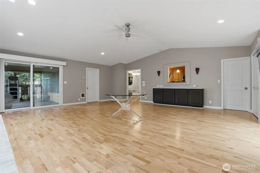 3202 Crystal Springs Road W University Place WA 98466