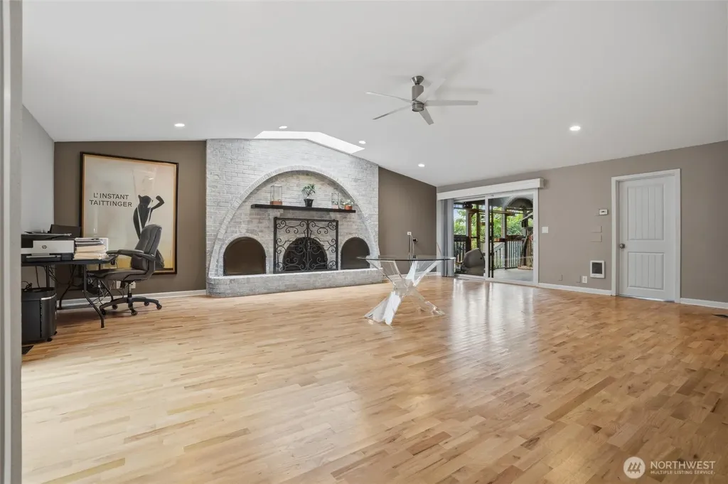 3202 Crystal Springs Road W University Place WA 98466