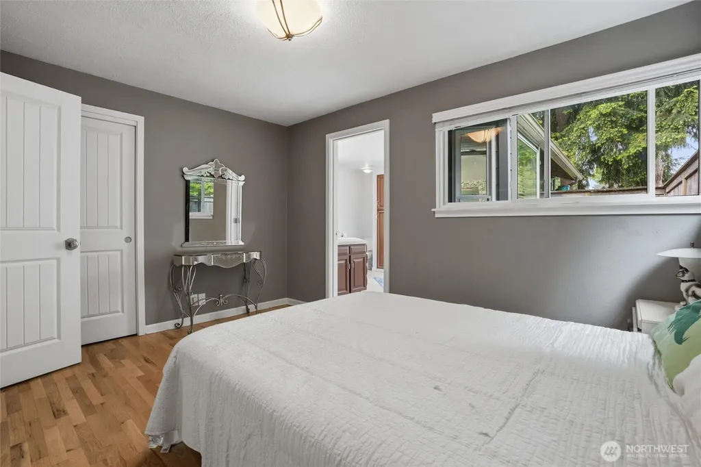 3202 Crystal Springs Road W University Place WA 98466