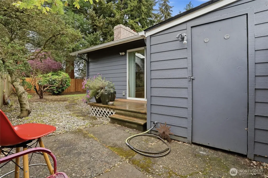 3202 Crystal Springs Road W University Place WA 98466