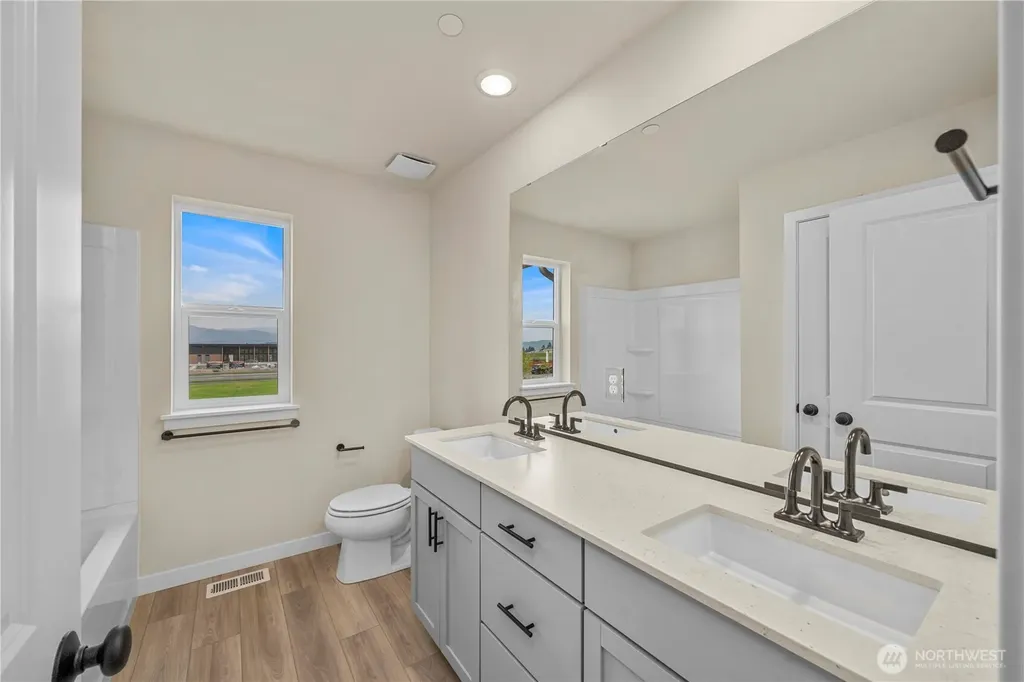 2125 Maple Street Wenatchee WA 98801