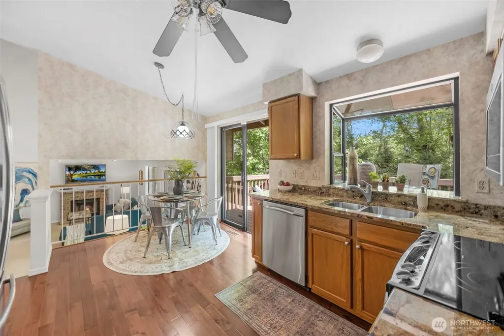 5513 104th Place SW Mukilteo WA 98275