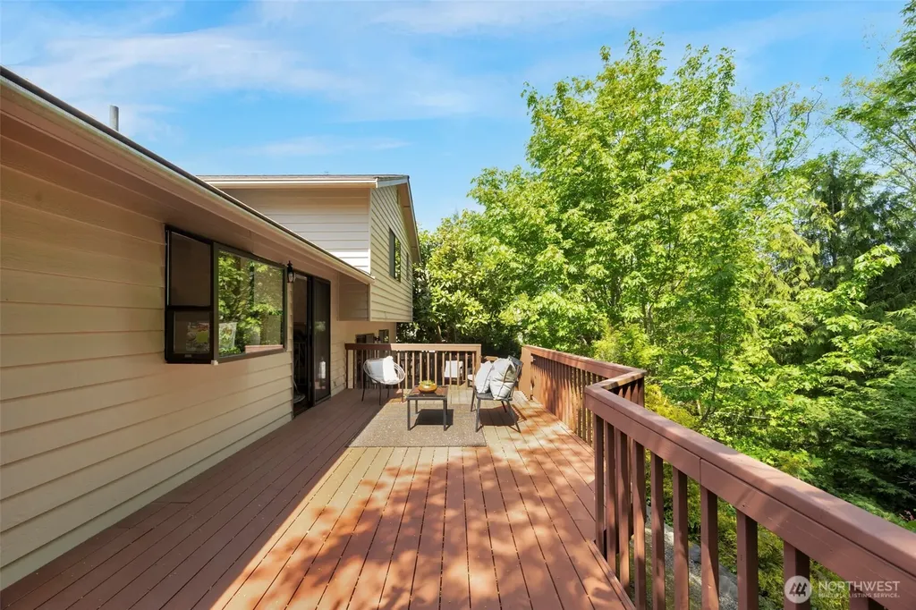 5513 104th Place SW Mukilteo WA 98275