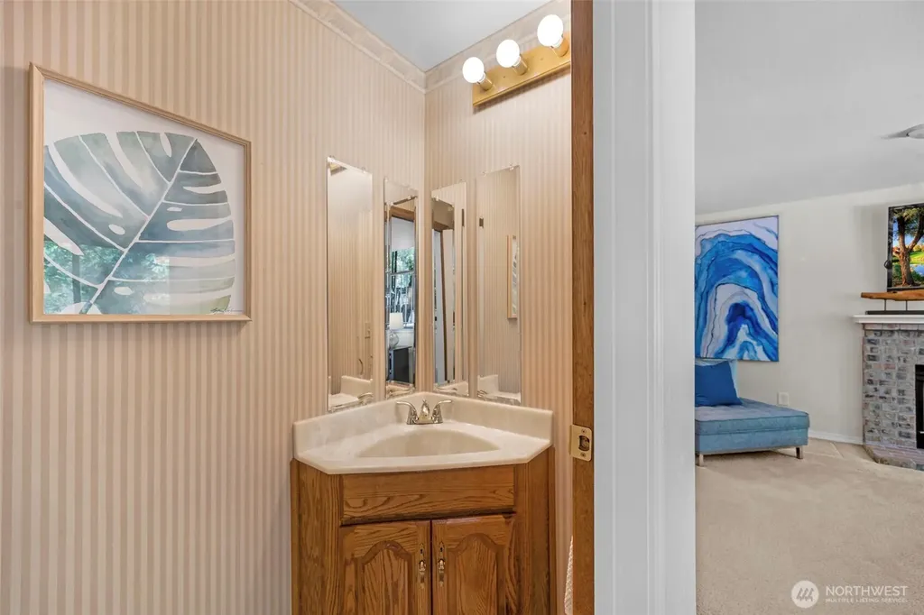 5513 104th Place SW Mukilteo WA 98275