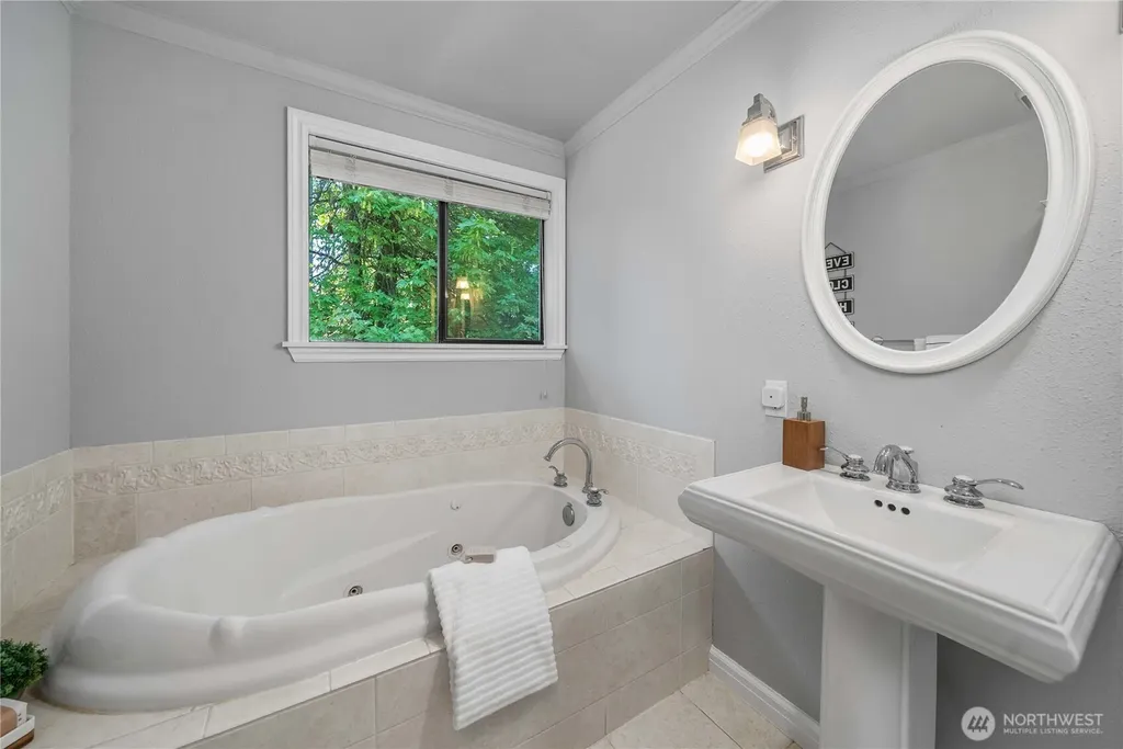 4919 S 360th Street Auburn WA 98001