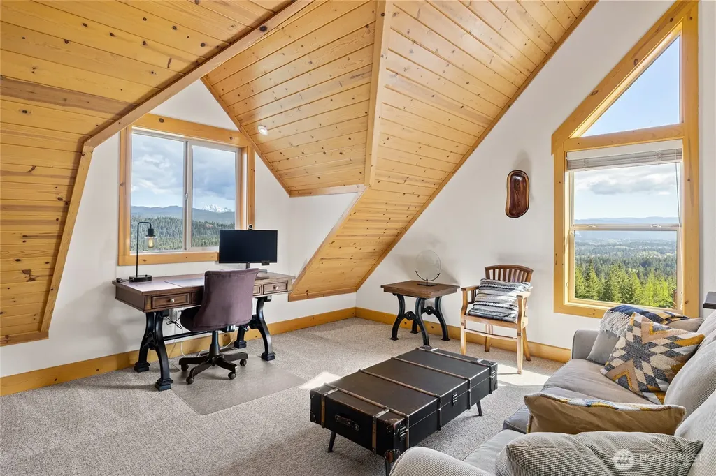 771 Whisper Creek Drive Cle Elum WA 98922