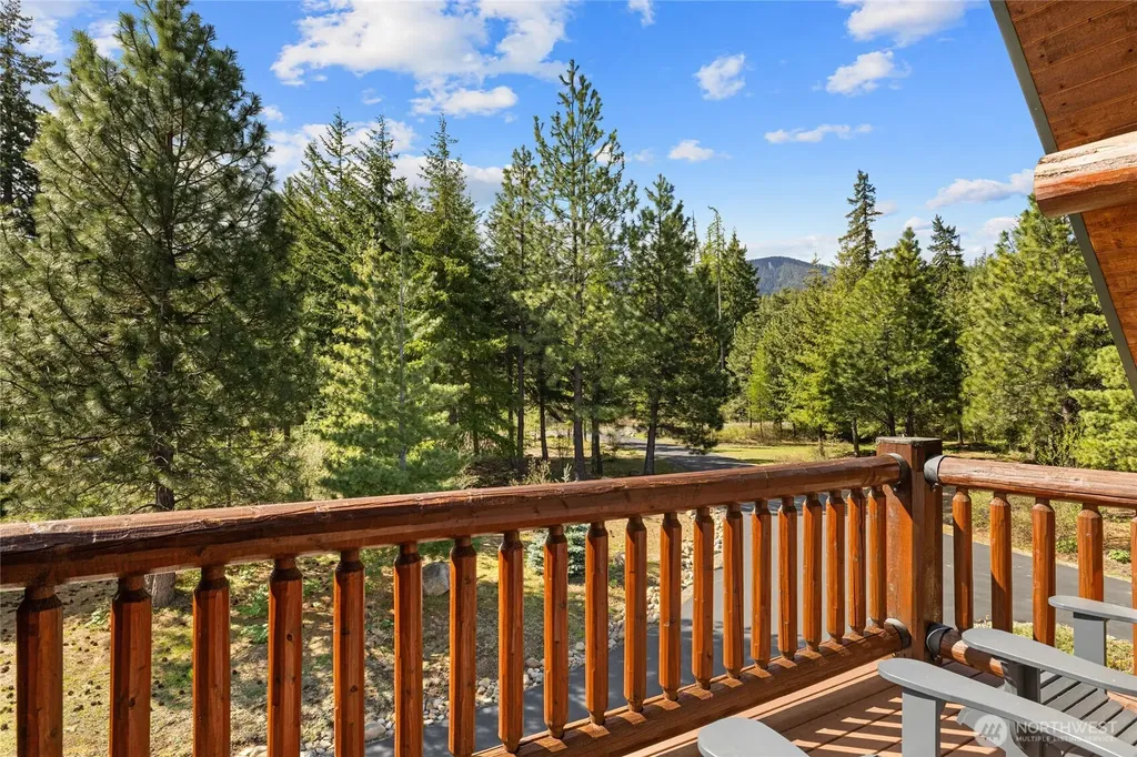 771 Whisper Creek Drive Cle Elum WA 98922