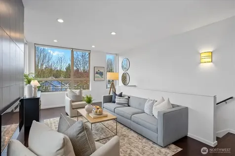 206 22nd Avenue Seattle WA 98122