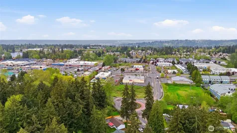 10404 Jovita Blvd E Edgewood WA 98372