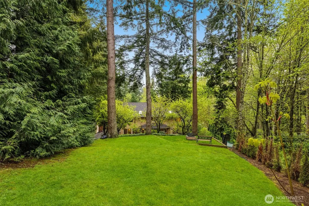 18316 NE 133rd Street Redmond WA 98052
