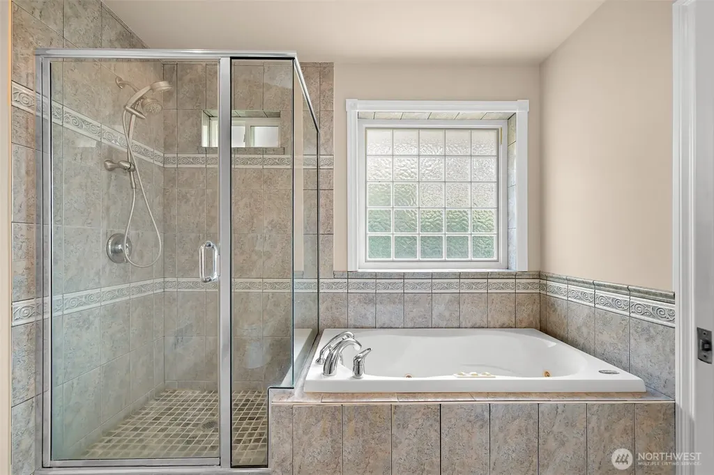 4743 S Golf Course Drive Blaine WA 98230
