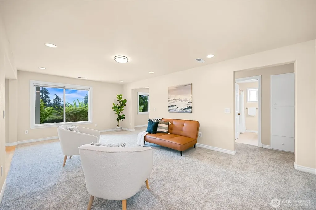 4743 S Golf Course Drive Blaine WA 98230