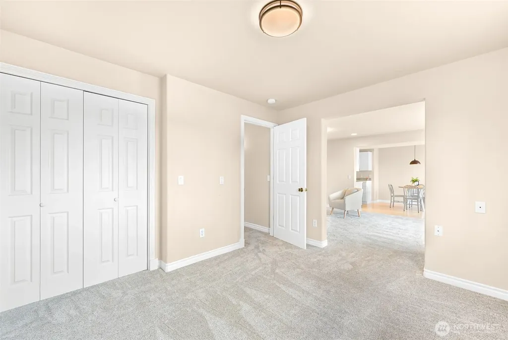 4743 S Golf Course Drive Blaine WA 98230