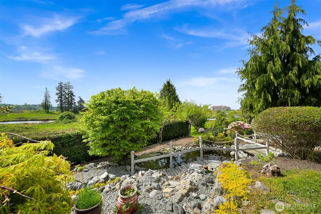 4743 S Golf Course Drive Blaine WA 98230