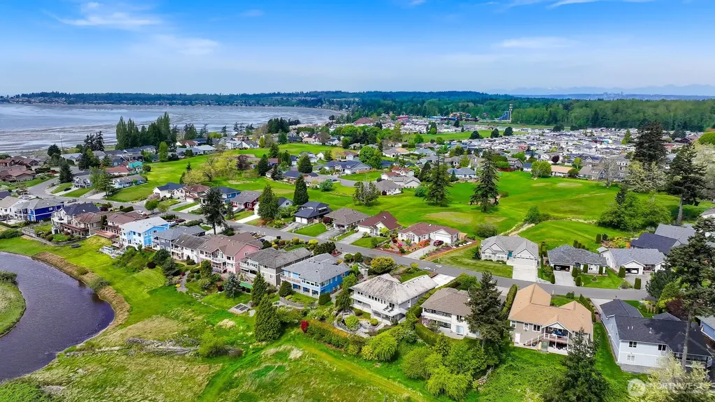 4743 S Golf Course Drive Blaine WA 98230