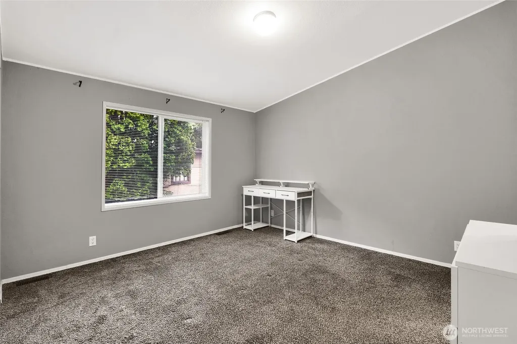 4815 NE Airway Drive Moses Lake WA 98837