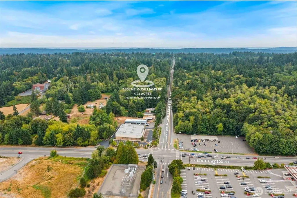 1858 NE Mcwilliams Road Bremerton WA 98311