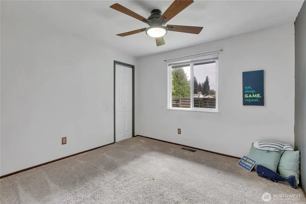 6932 Foster Drive SW Olympia WA 98512