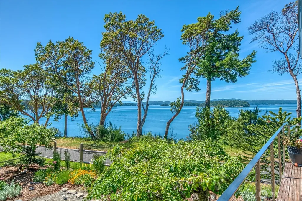 5686 Deer Harbor Road Orcas Island WA 98245