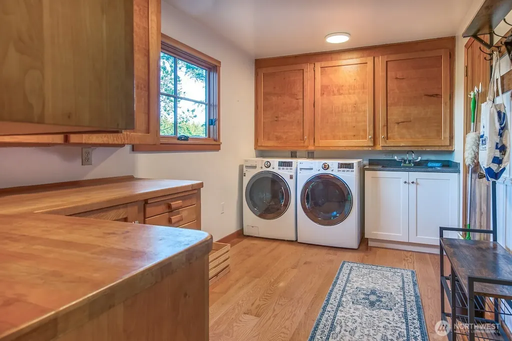 5686 Deer Harbor Road Orcas Island WA 98245