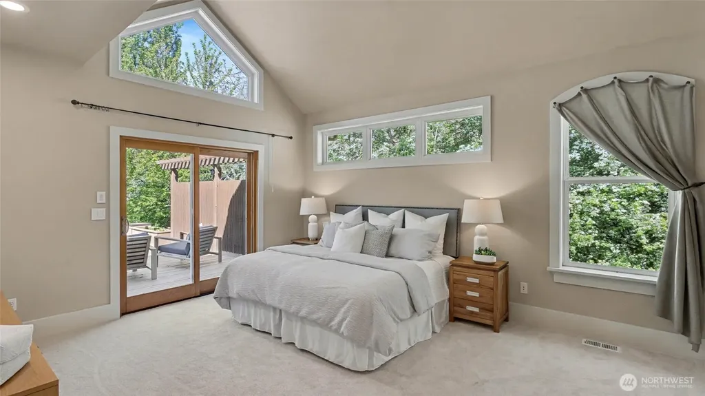13730 Main Street Bellevue WA 98005