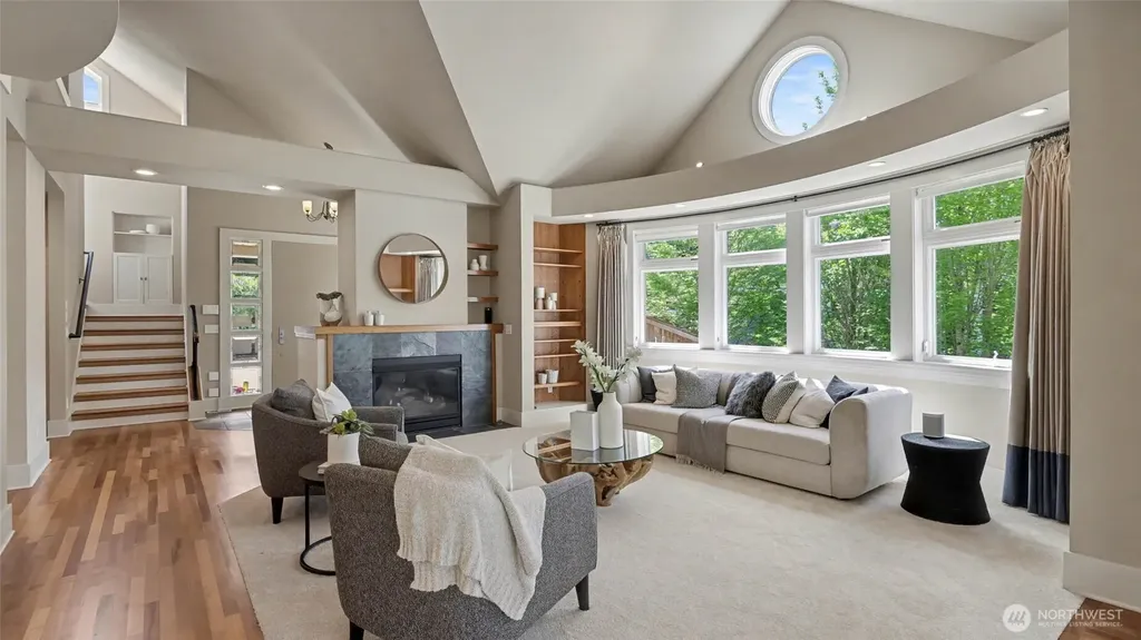 13730 Main Street Bellevue WA 98005
