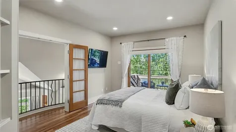 13730 Main Street Bellevue WA 98005