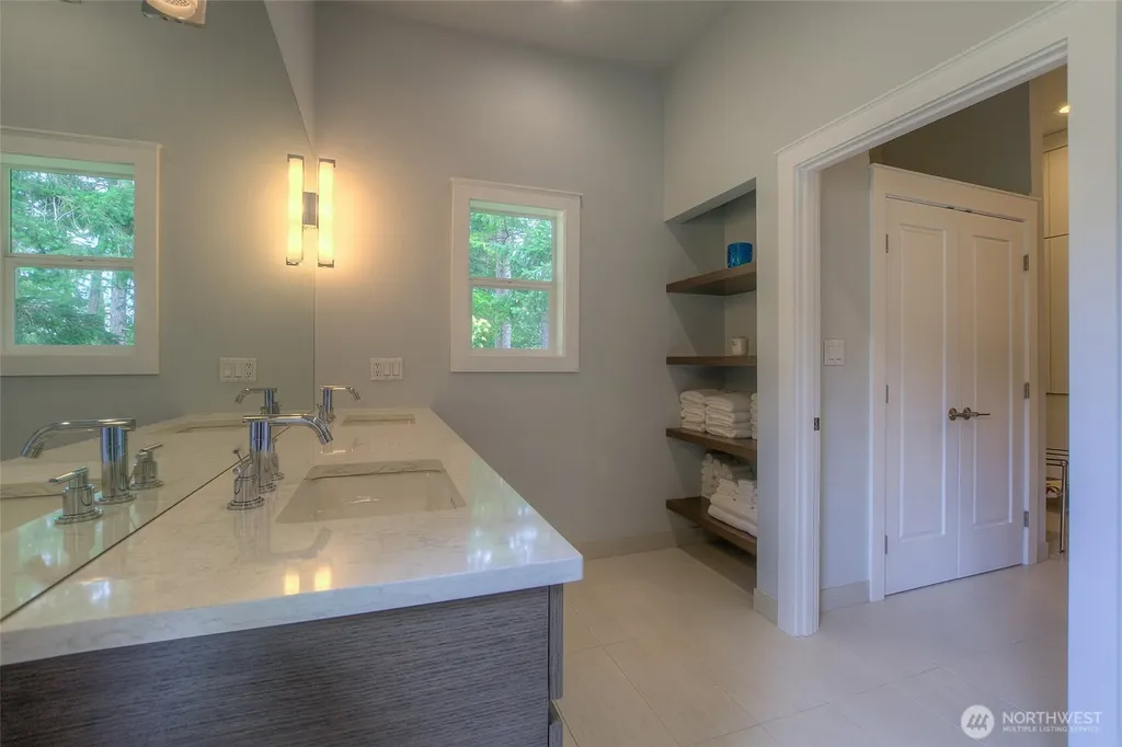 125 Mossywoods Lane Orcas Island WA 98280