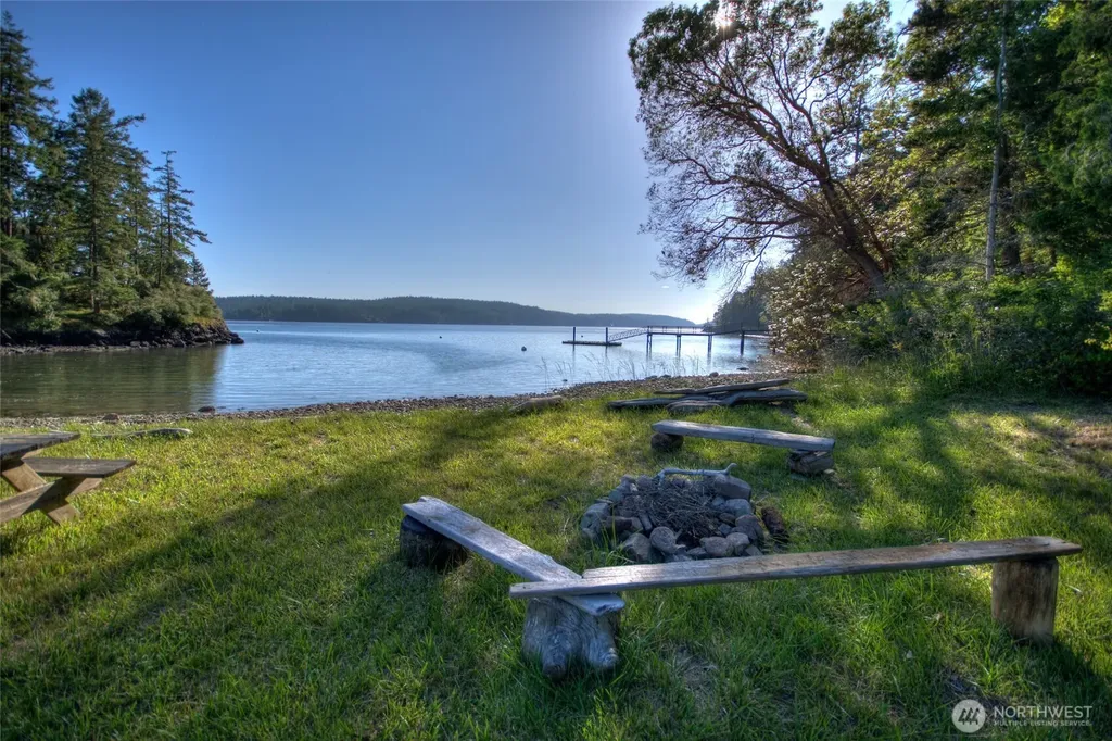 125 Mossywoods Lane Orcas Island WA 98280