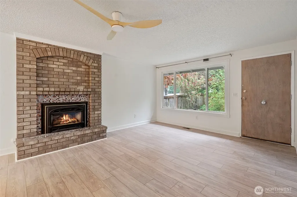 14403 SE 139th Place Renton WA 98059