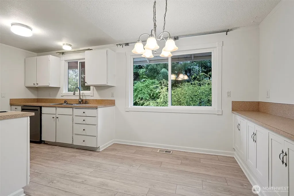 14403 SE 139th Place Renton WA 98059