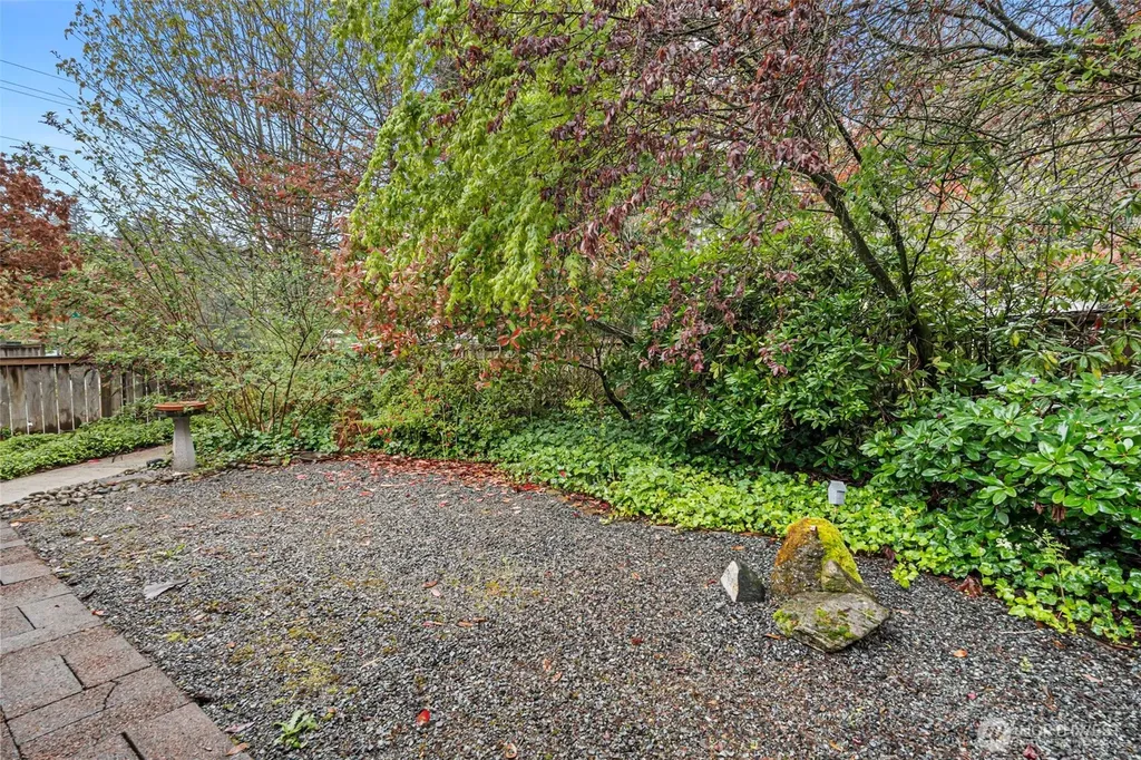 14403 SE 139th Place Renton WA 98059