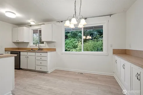 14403 SE 139th Place Renton WA 98059