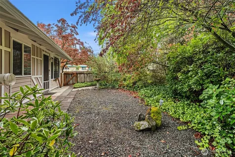14403 SE 139th Place Renton WA 98059