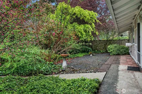14403 SE 139th Place Renton WA 98059
